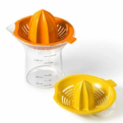 OXO 2 In 1 Citrus Juicer -US Kitchen Grill Shop 48080 2